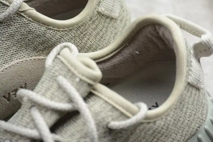 Cheap Adidas Yeezy Boost 350 Moonrock AQ2660 0126