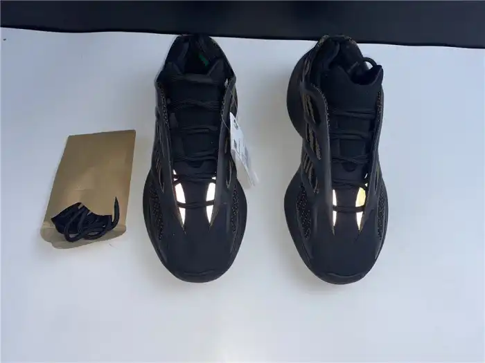 Rep ADIDAS YEEZY 700 V3 GY0189 0126