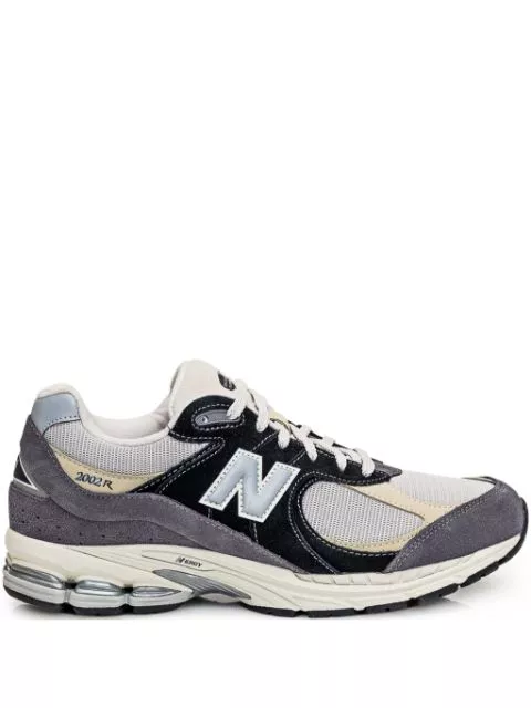 New Balance 2002R trainers   0112