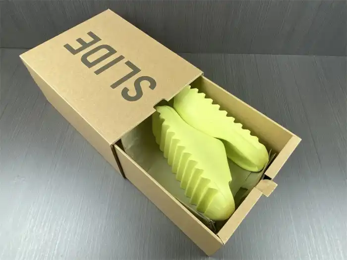 Cheap Adidas Yeezy Slide Green GX6138 0126