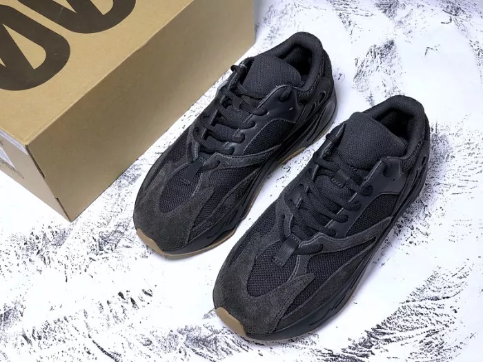 Rep Adidas Yeezy Boost 700 Utility Black FV5304 0120