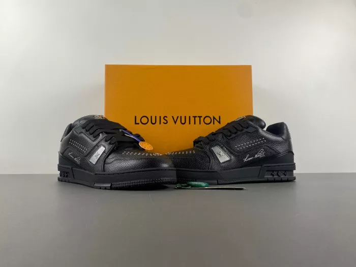 Cheap LV TRAINER SNEAKER 24121003 0116