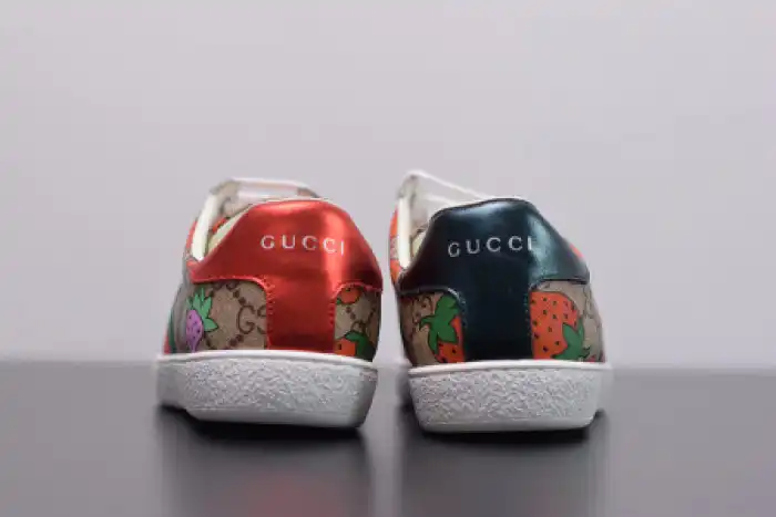 Cheap GUCC ACE EMBROIDERED LOW-TOP SNEAKER 431920 DOPEO 9064 0203