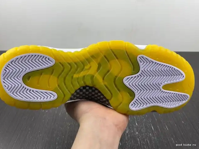 Rep Low Yellow 11 Snakeskin Air Jordan AH7860-107 WMNS 0220