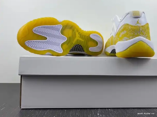 Rep Low Yellow 11 Snakeskin Air Jordan AH7860-107 WMNS 0220