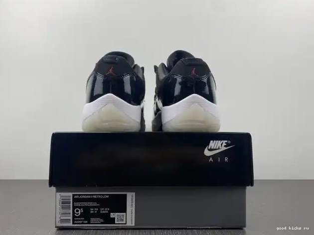 Rep Low AV2187-001 Air 72-10 Jordan 11 Retro 0221