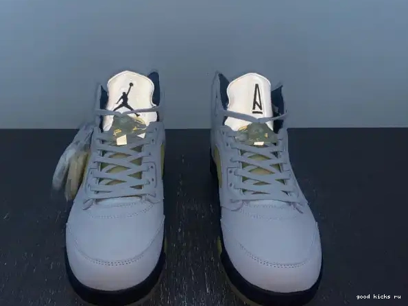 Rep Jordan Air A FZ5758-004 Maniere x 5 Ma WMNS 0316