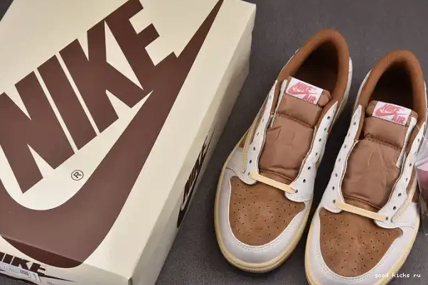 Cheap Travis AJ Low SP OG x Scott DM7866-106 1 0318