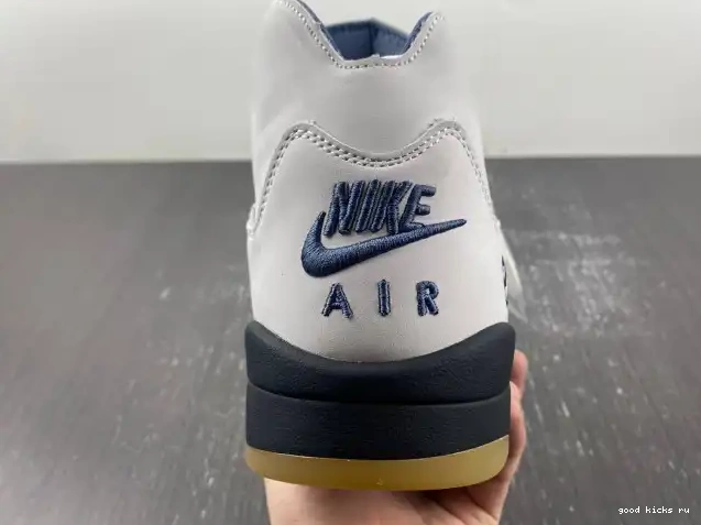 Rep Jordan Air A FZ5758-004 Maniere x 5 Ma WMNS 0316